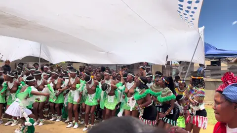 #ezamamtiti #ubuntombi #ingomakazwelonke #sama28❤🔥🔥 #amatshitshi #fyp #explore #amatshitshi 