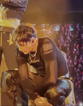 CHAN I CANT DO THIS #bangchan #chan #straykids #skz #straykidsedit #kpop #edit #fyp  vc: nhitngyn
