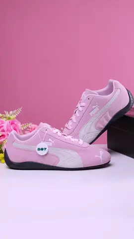Pink power, unleashed! The Puma Speedcat OG is the perfect way to add a pop of color to your wardrobe. 💖✨ #807garage #sneakers #fyp 