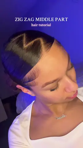 zig zag side part hair tutorial 💜 #akiahhh_ #edges #edgestutorial #edgesfeed #edgeslayed #edgetutorial #babyhair #hairtok #curlyhairstyle #sleekhairstyle #hair #hairtutorial #curlyhairstyle #sleekhairstyle #hair 