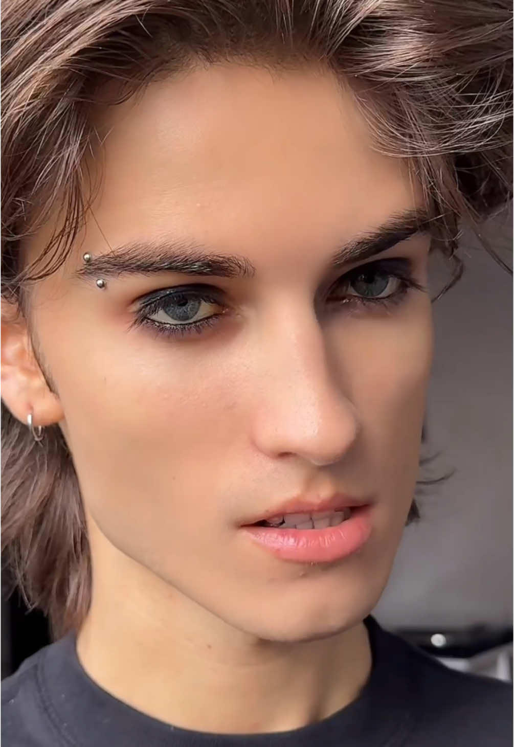 black smokey eyes >> #ozzyosbourne #princeofdarkness #rockroyalty #guyliner 