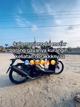 p sana sini yg di ajuin motor orang, ga malu?😛😜😍🤣#CapCut #epyepeeeeeeeeeeeeeeeeeeeeeeeeeeeeee #foryoupage #epyepedong #masukberandafyp #barangedeweporagayabebas #varionistyindonesia #vario125 #variomodifikasi 