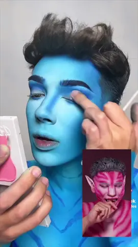 @James Charles I wonder how long this make up took, especially to  paint his whole body😀