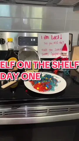 Molly showed up a little too early in our house 😱 #elf #elfitup #elfontheshelf #merrychristmas #itstime #christmas #elfontheshelfideas #ideas #fyp #elfontheshelfadventures 
