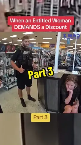 When an Entitled Woman DEMANDS a Discount #cop #police #crime #copsoftiktok #copsontiktok #fyp #viral_video #bodycam 