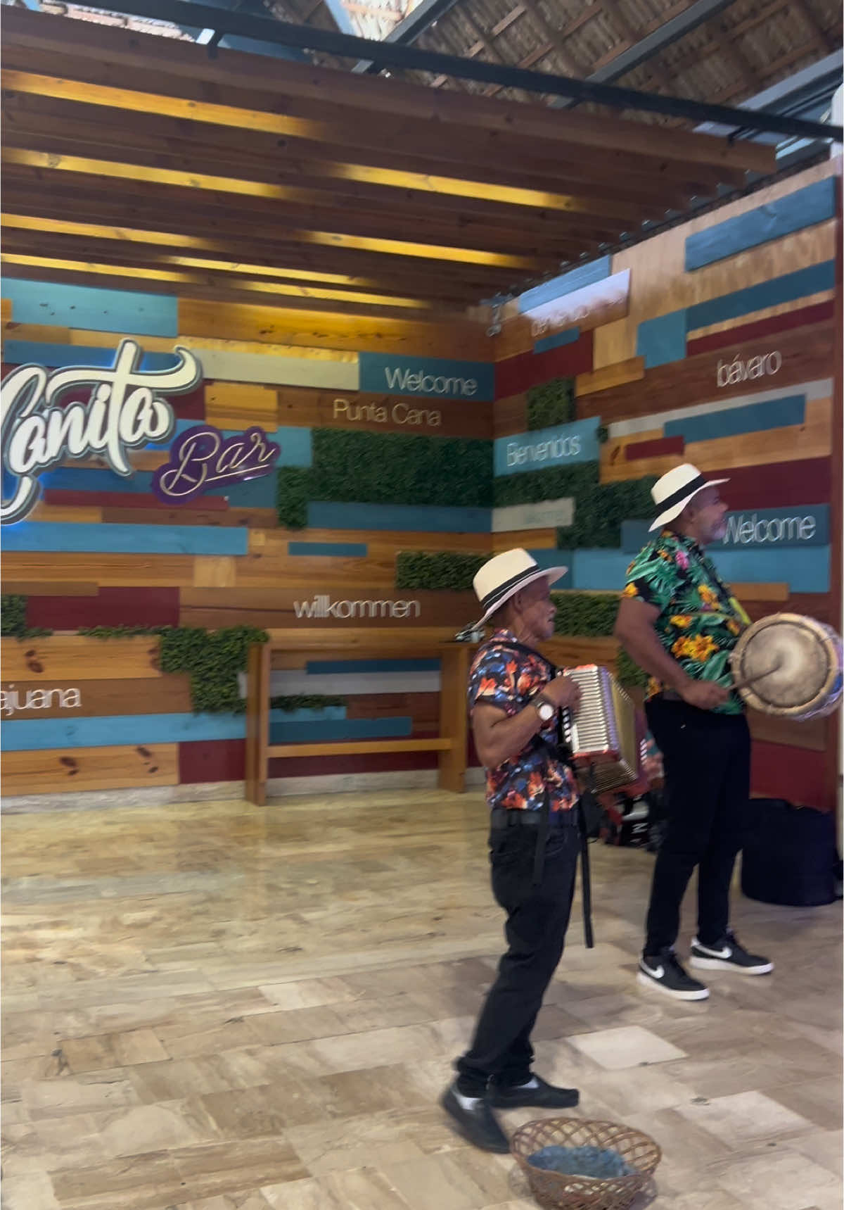 This travel day started at 3am. Its time for my yearly family vacation and can you guys guess where to? I’m so so excited for this trip & so excited to share it with yall ✈️🌎🫣 #travelvlog #traveladdict #travelday #traveldayvlog #caribbeantravel #jetblue 