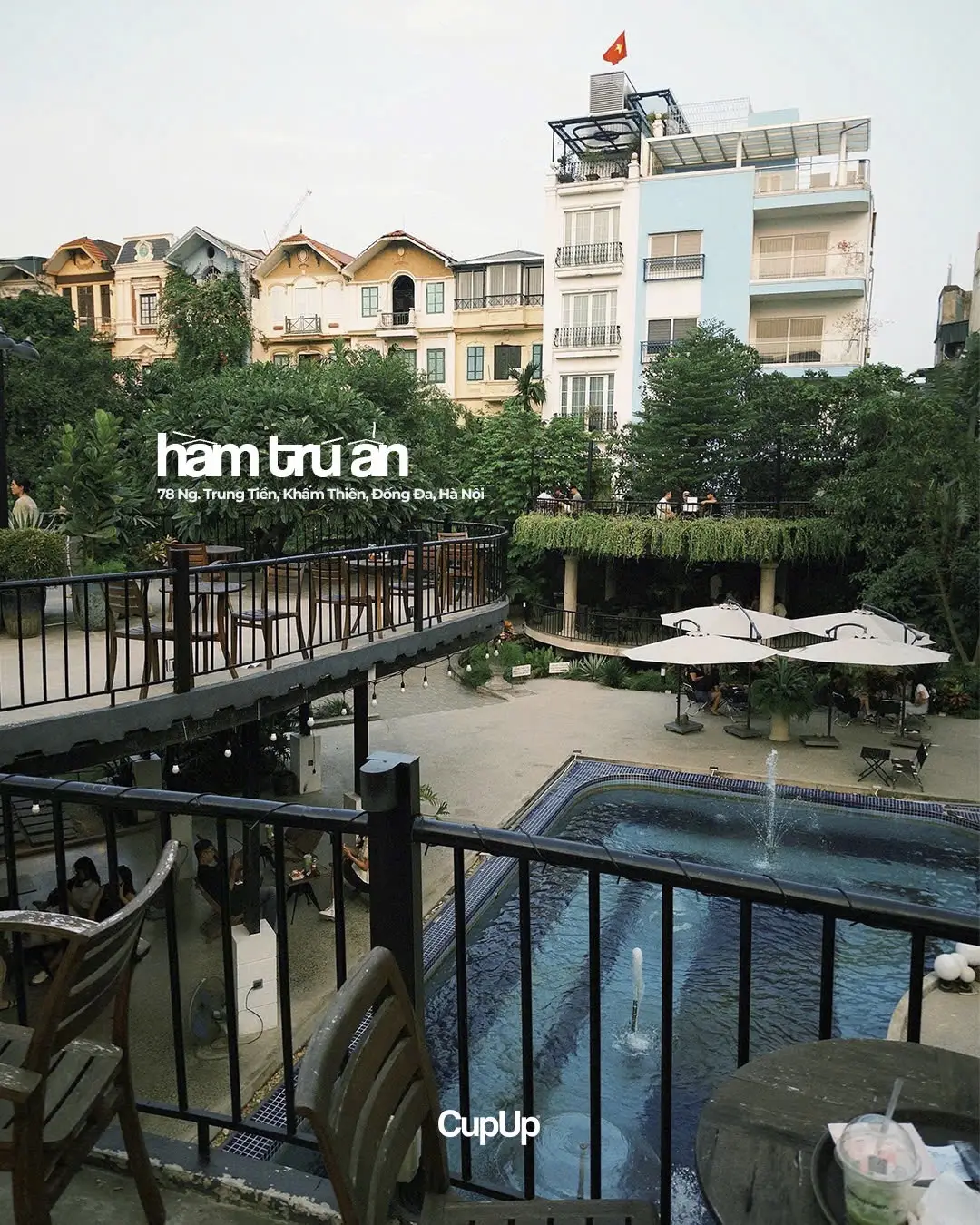 📍78 Ngõ Trung Tiền, Khâm Thiên, Đống Đa, Hà Nội 🏷️ 8:00AM - 11PM | 40.000 - 65.000 VND Với không gian rộng mở cực kỳ thoáng đãng và chữa lành cho tâm hồn, 𝗛𝗮̂̀𝗺 𝘁𝗿𝘂́ 𝗮̂̉𝗻 là một chốn bình yên mà bất kỳ ai cũng nên ghé qua khi tâm trạng đang bộn bề và muốn trốn tránh thực tại Chúng mình order 𝙃𝙤̂̀𝙣𝙜 𝙩𝙧𝙖̀ 𝙎𝙝𝙖𝙣 𝙩𝙪𝙮𝙚̂́𝙩 và 𝙑𝙚́𝙣 𝙢𝙖̂𝙮, là hai trong những món trà sữa đặc sản Măng Đen nên vị khá đặc biệt, đậm vị hồng trà và uống hơi lạ, tạm ổn, mọi người có thể thử trải nghiệm xem sao nè Đi ban ngày thì thấy sảng khoái mát mẻ mà đêm xuống thì không gian lên đèn cực chill và ấm cúng. Chúng mình siêu tâm đắc nơi này và chắc chắn sẽ ghé lại lần sau . . #cupup #coffeeshop #hanoi #coffeehanoi 