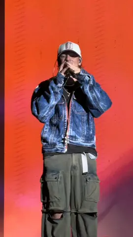 Piso21 #bailamedespacio #piso21 #cuenca_ecuador #concierto #envivo🔴 #2024 