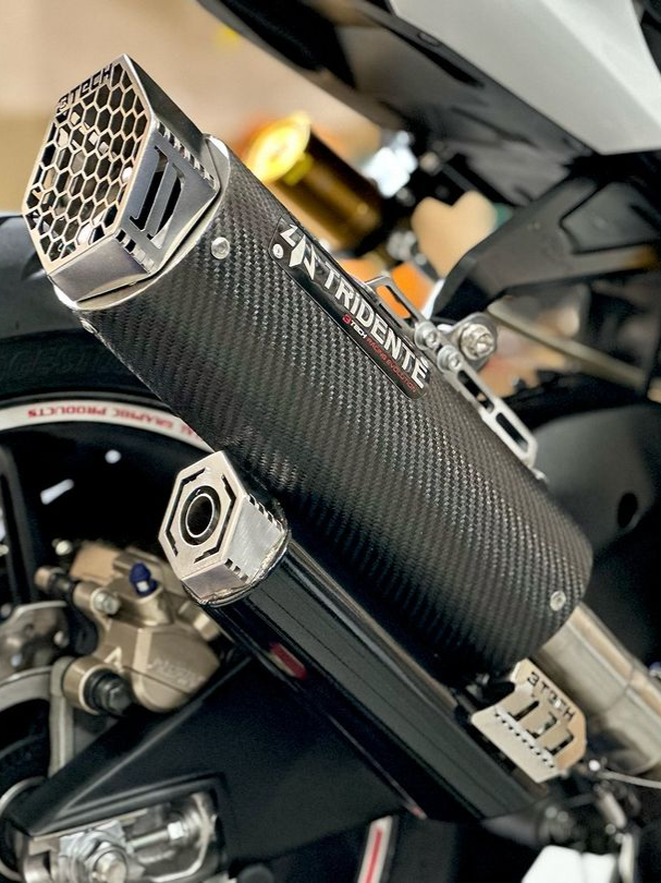 Tridente F23 L Carbon Honda CBR250RR in Japan video From https://www.instagram.com/k__works/  #cbr250rr#tridente#knalpot#knalpot3suara