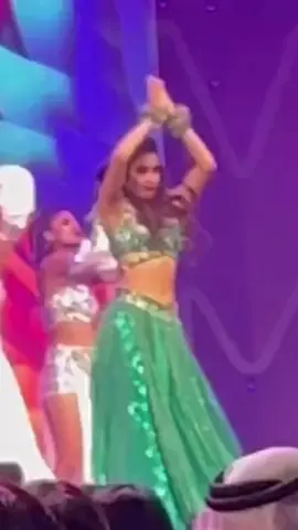 Jhanvi Kapoor Dance Performance • Filmfare Awards 2022#bollywood #bollywoodactress #viralsong #janhvikapoor #dancer