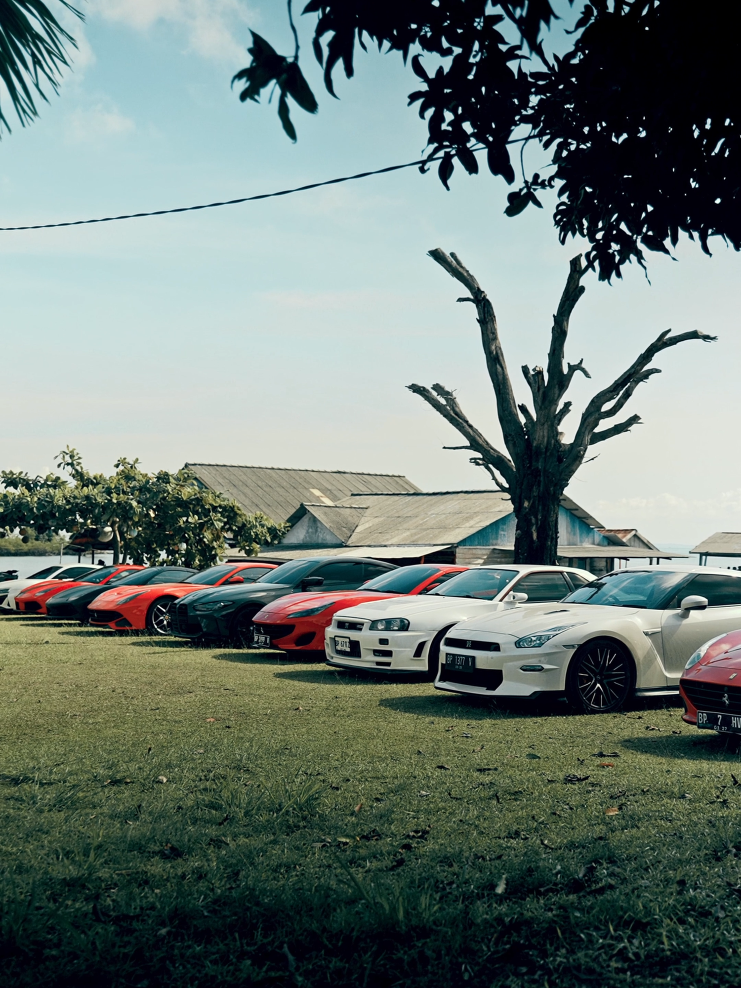 another supercars touring in Batam #fyp #fypage #foryourpages #foryourpagetiktok #fypシ #foryour #foryourepage #pageforyou #car #cars #supercar #mustang #fordmustang #caredit #cartiktok #carsoftiktok #nissangtr #audi #audir8 #bmw #ferrari #porsche #tour #touring #supercar #supercars #supercarstiktok #carstour