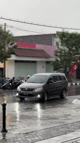 Basah basahan #fyp #fypシ゚viral #fypシ #dieselpower #innova2kd #innovadiesel 