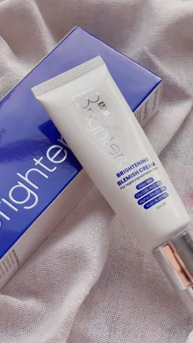 Một tuýp kem dưỡng làm trắng cực kì đa năng đến từ MD CARE 💕