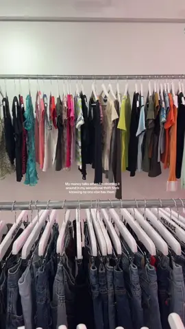 My outfits do the talking 😏  #moneytalks #strutting #outfitinspo #outfitinspiration #y2kfashion #londonfashion #funnytiktok #fyp #viralvideos #thriftwithme #SmallBusiness #pintrestfashion #underconsumption #cottagecore 