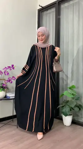 Apa lagi ini bestiee?? Motif baru siap dipinang malam ini. Join live sekarang harga kejut kejut😋 #kaftanmurah  #promoguncang1111  #belilokal 