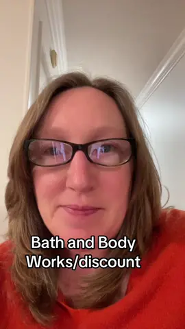 Trying to find the best deals for Christmas gifts! #bathandbody #christmas #christmasgifts #bodywash #candle 