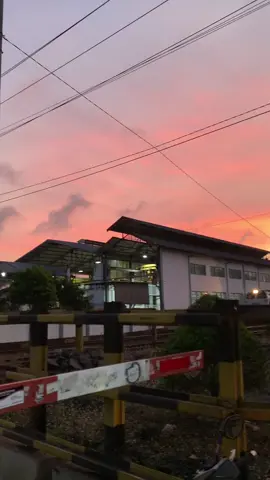 🚂🌥️  #fypシ #purworejo24jam #keretaapi 