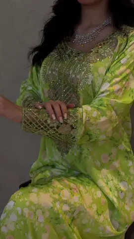 1500 AED 🪄 #اكسبلور #explore #uae #مخاوير_اماراتيه #tik_tok #fyp #تصاميم #model 