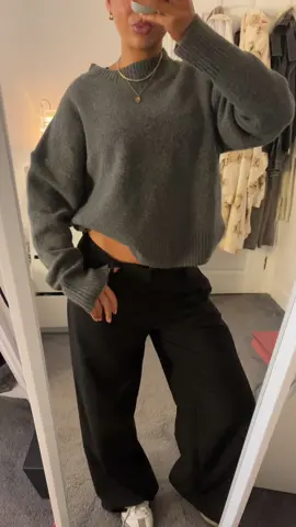 #OOTD #officeoutfit #autumnfashion #outfitinspo 