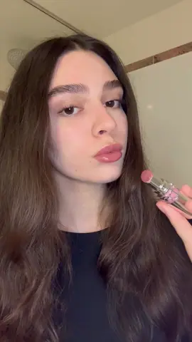 @YSL Beauty loveshine 202 peachy glow 🍑 #yslloveshine #yslbeauty #peachyglow 