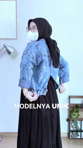 Ide outfit simple pakai jaket jeans 100ribuan 👀✨ #jaketjeans #jaketwanita #jaketmurah #innerdress #PromoGuncang1111 #NDICuanNovember 