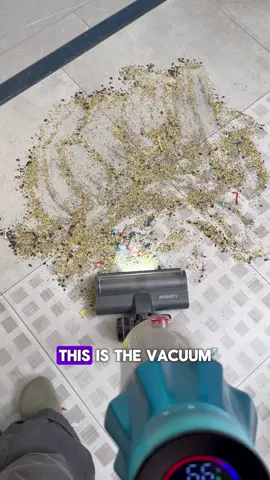 In 2024, you won't have to sweep the floor anymore, just use the laresar sweeper. #sweeper #vacuumcleaner #cleaning #vacuum #household #3in1 #tiktokshop #tiktokmademebuyit 