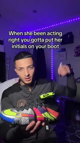 Love you bae❤️ for all your football boots check link in bio @KICKS CREW ⚽️#lapislazuri10 #football #nike 