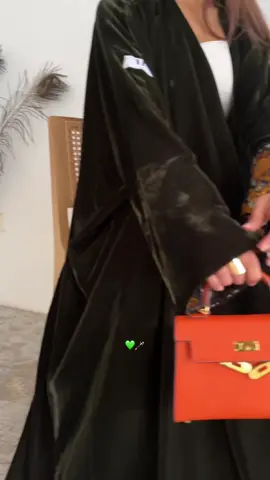 💫💚 #explor #الخبر #explore #abaya #عبايات_الشتاء 