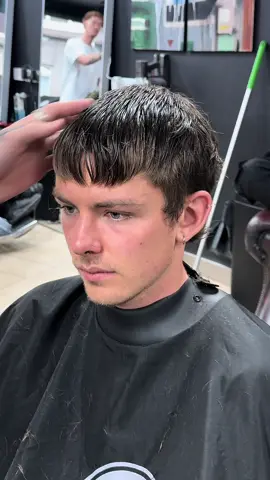 WATCH AND LEARN  This style of fringe is ideal for mod cuts, mullets, natural crops and people who dont like a heavy blunt cut finish to the fringe. 