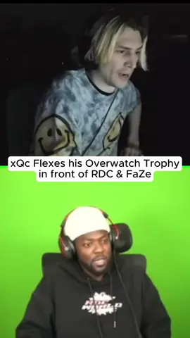 xQc Flexes his Overwatch Trophy in front of RDC & FaZe #xqc #faze #rdc #fyp 