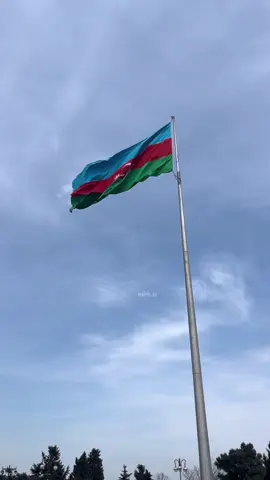 Gözəllikdə o bir bahar🇦🇿❤️         #azerbaijan #vetenim #bayraq 
