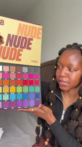 Unboxing video.  #unboxing #unboxingvideo #unbox#beautybay @BEAUTY BAY #CapCut 