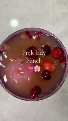 Pink lady punch 💖💫🌸💓 #drinks #drink #asmr #asmrsounds #satisfyingvideo #christmasdrinks #mocktails #party #olipoppartner @OLIPOP 
