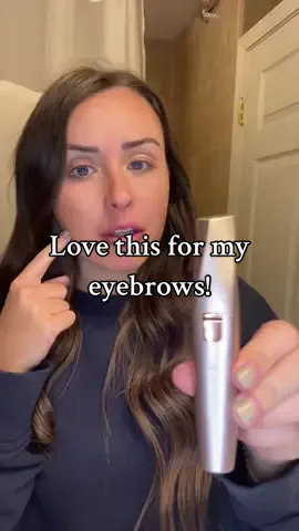 #eyebrows #electrictrimmer #vogcrest #electricrazor #shaving #SelfCare #trimmer #falldealsforyou #tiktokshopblackfriday #fyp #trending #MomsofTikTok @VOGCREST 