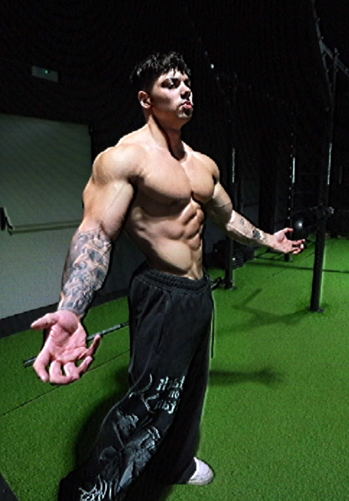 retroposing #Fitness #gym 