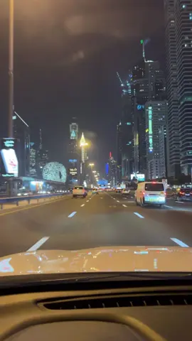 Dubai night❤️ #dubai🇦🇪 #explore #fyp #tik_tok 