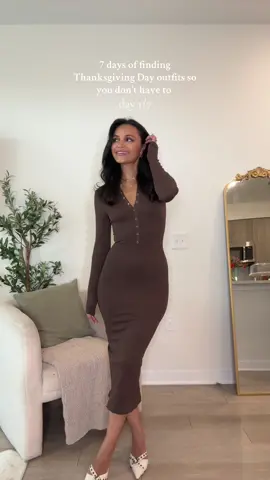 the most flattering dress #thanksgiving #thanksgivingoutfit #outfitinspo #outfitideas 