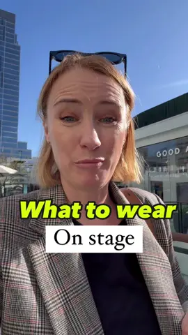 What to wear if you are speaking on a panel! #panelspeaker #stagepresence #whattoweartowork #shopping #officewear #businessprofessional #whattowear #shoppingonline 