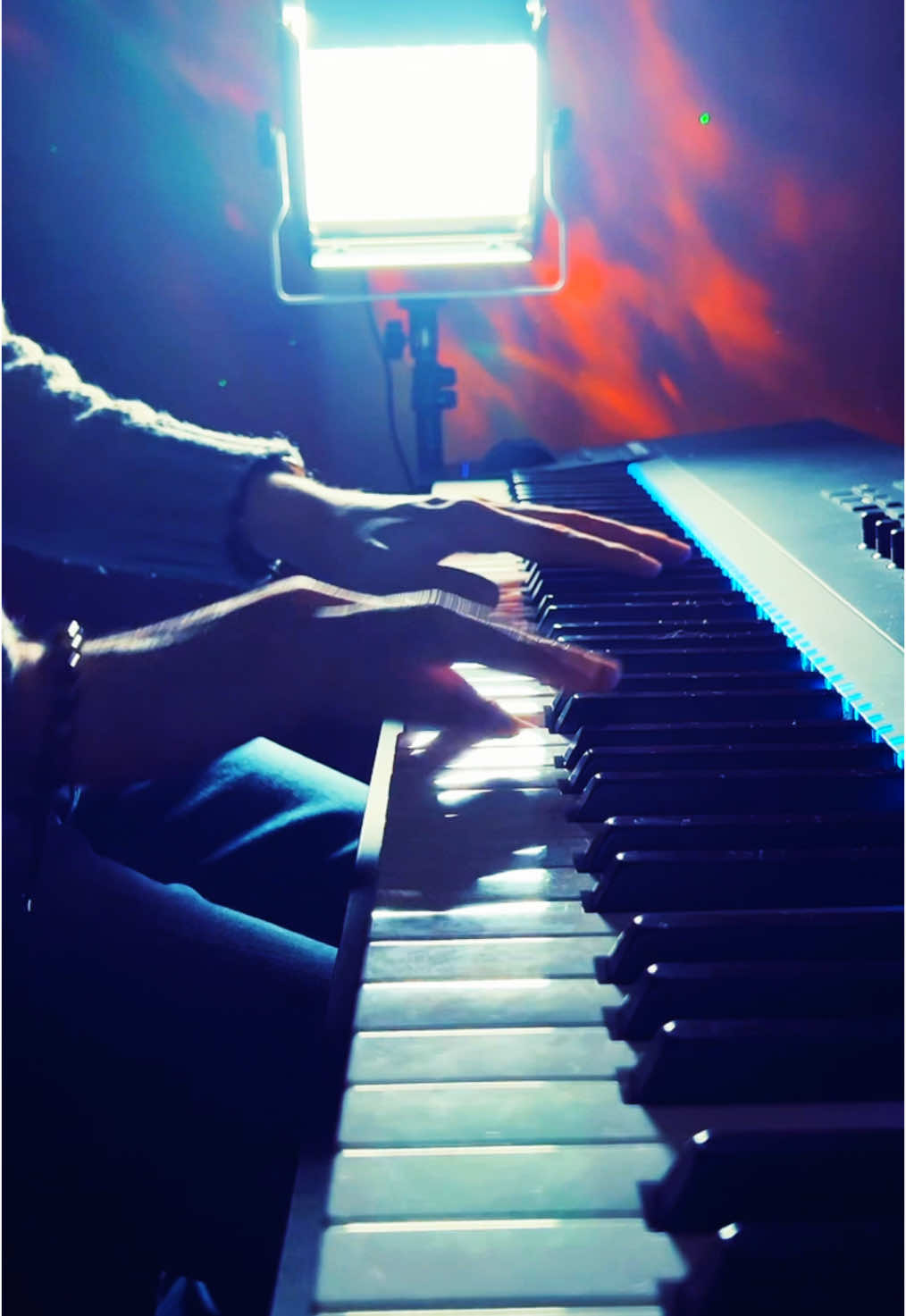 When you need spring and the only way is to play it 🌹#primaverasound #nostalgia #piano #pianocover 