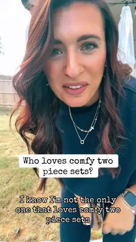 Comfy and stylish…sign me up! #fallfashion #womensfashion #falldealsforyou #christmas2024 #blackfriday #cybermonday #OOTD #momfashion #thirties #sweaterweather #sweatshirt #fyp #teacher #wife #mama #comfyclothes #comfyoutfits #twopieceset 