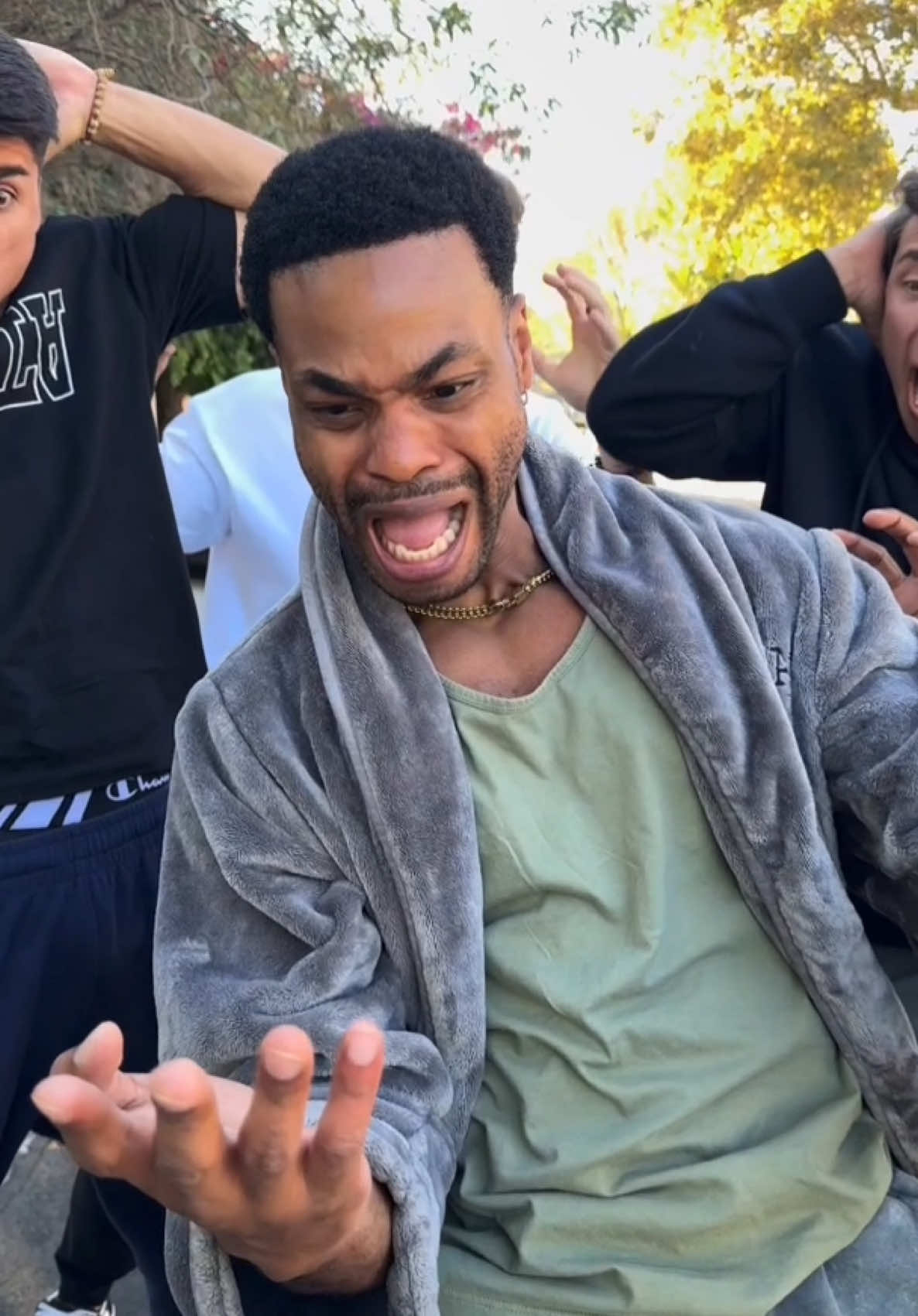 When you get that liquid courage 😩😭 w/ @mattandjustusofficial @Timmy Josten @Jason Soaris 