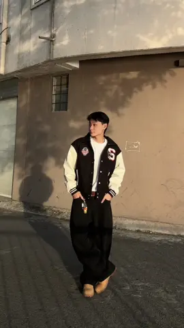 Áo cuốn như nhạc 🤤 #varsityjacket #aokhoacnamnu #aokhoac #thoitrangnam #xuhuong 