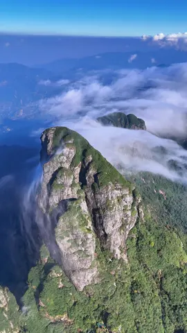 Ngũ chỉ sơn bạn không nên bỏ qua khi đến sapa⛰️ #denui #denui_tuorguide #trekking #nguchison #xuhuongtiktok2024 #xh #leonui 