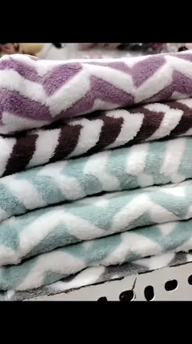 handuk zig Zag dewasa..cek keranjang kuning ya... #handuk #handukmurah #handukmandi #handukmicrofiber #handukmandidewasa #wibgajian 