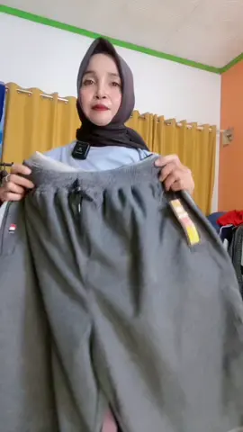 #JagoanVideoTrending #PromoGuncang1111 #CelanaPendekJumbo #KualitasBagus #ayodicekkeranjangkuningnya 