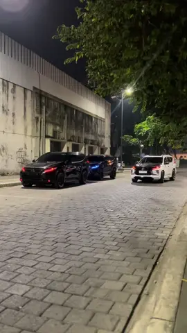 Trio Dakar🥰 @danz_dakar #fyp #fypシ #fypシ゚viral #fypage #fypage #diesel #cinematic #dieselgang #dieselwar #dieselenthusiast #dieselkampus #pajerosport #pajerodakar #mitsubishi 