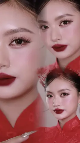 Cô dâu son môi đỏ dành cho dâu nào yêu thích sự sắc xảo đặc biệt #minanguyenmakeupbienhoa #makeupbienhoa #makeupcodaubienhoa #makeupminanguyenbienhoa #makeup #Vlog #minamakeupbienhoa #makeuptutorial #goclamdep #beauty 