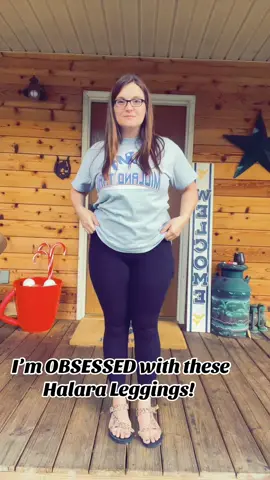 The obsession i have with these leggings is crazy! #leggings #tummycontrol #pockets#MomsofTikTok #GymTok 