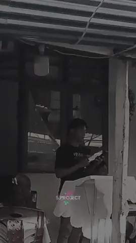 masih dngan penyanyi yang sama dan judul lagu yang sama#litiklagu #lagucover #fypシ #talaudpunya #sproject 