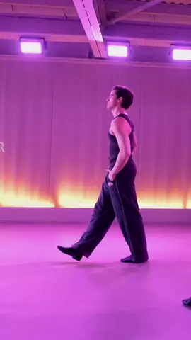 Superstition by @sopholloway 🕺🏽 #dance #london #steviewonder 